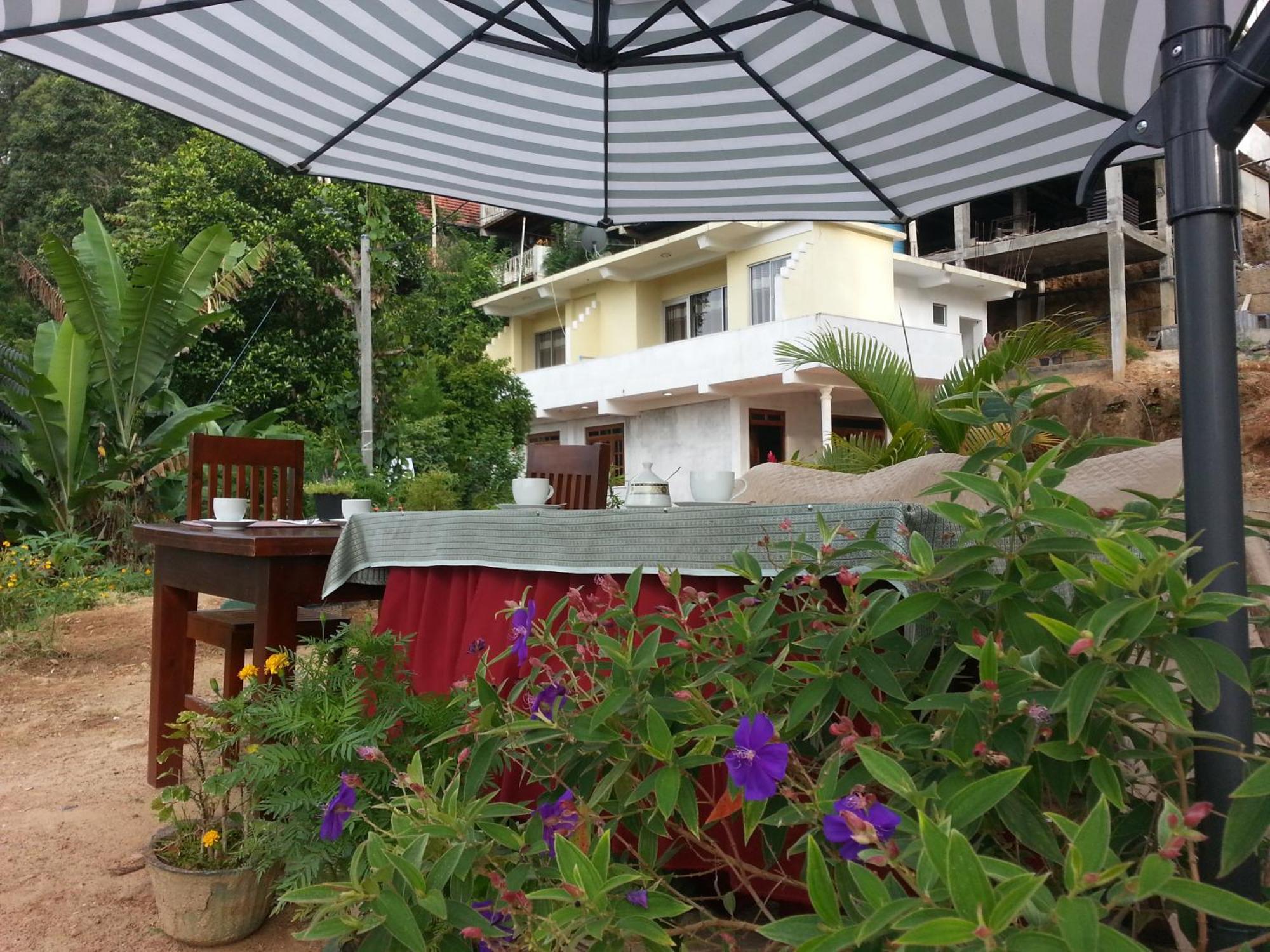 Wow Home Stay Ella Buitenkant foto